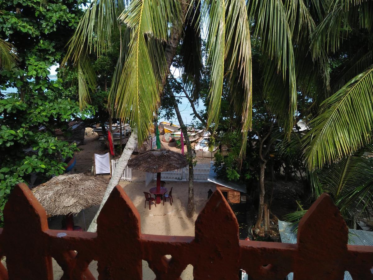Parei Beach Inn Tangalle Kültér fotó